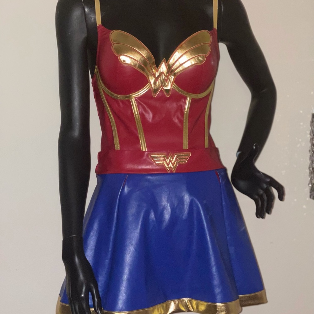 Wonder Woman Costume